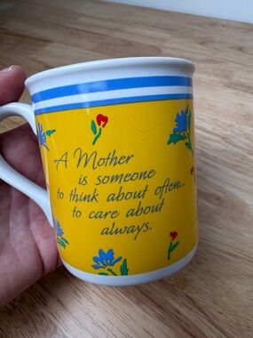 Vintage Mother's Love Mug and lid/Coaster Set